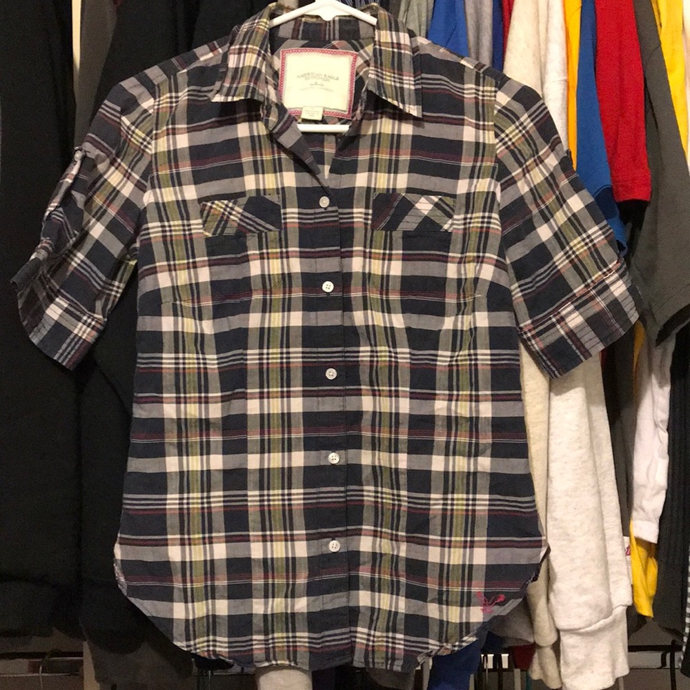 Button up plaid AE shirt size 6 (small)